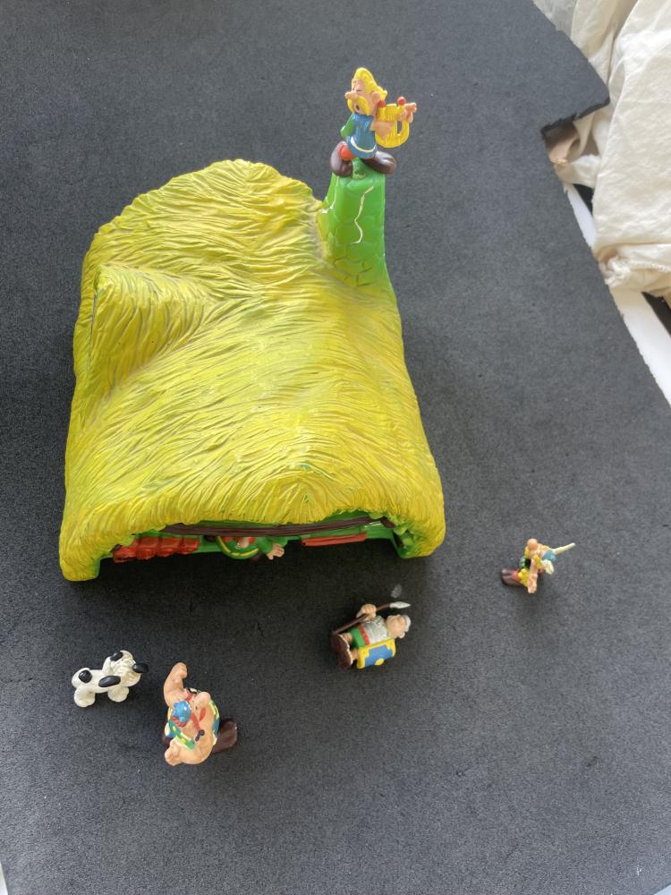 Astérix (divers) # 0 - Maison Astérix + 6 figurines